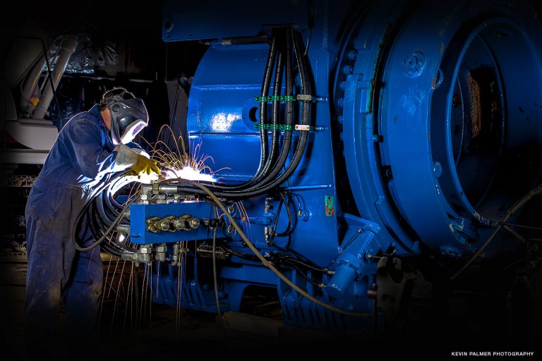 STUNNING WELDER SHOT 768x512